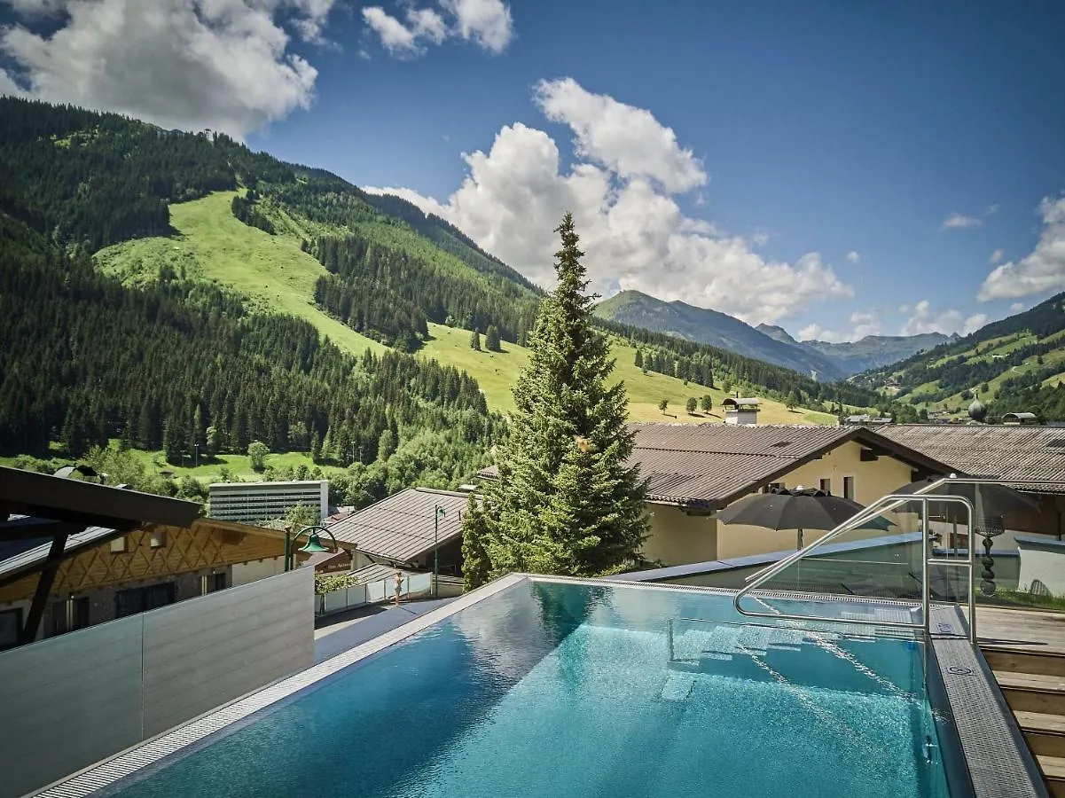 Hotel Astrid Saalbach-Hinterglemm